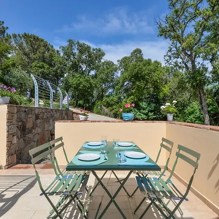 Casa Vacanze Con Piscina *